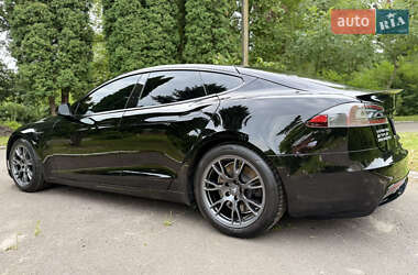 Лифтбек Tesla Model S 2021 в 