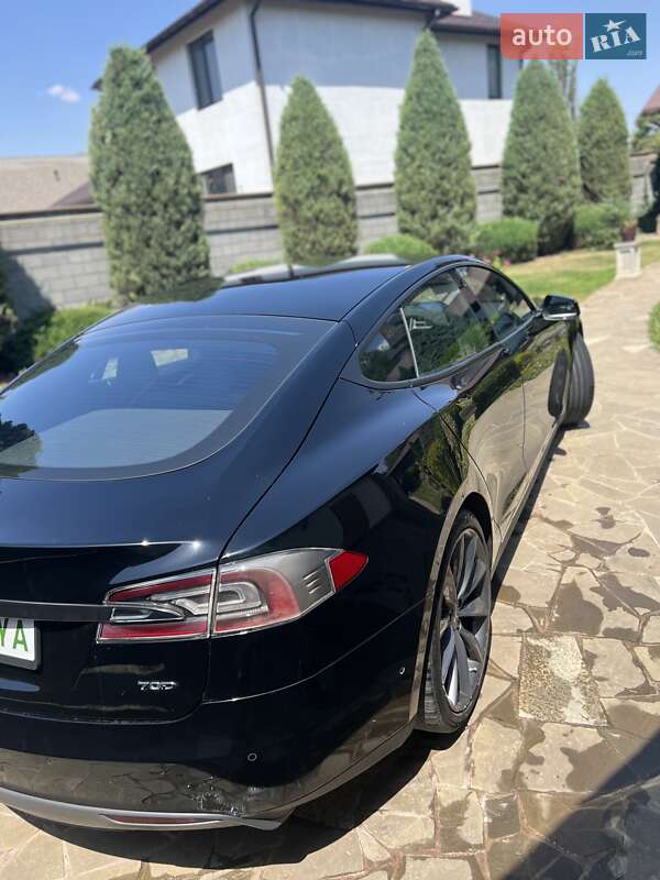 Лифтбек Tesla Model S 2015 в Одессе