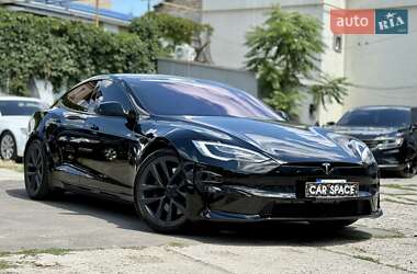 Лифтбек Tesla Model S 2021 в 