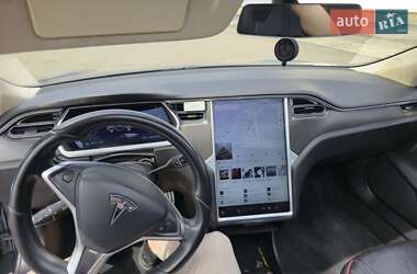 Ліфтбек Tesla Model S 2013 в 