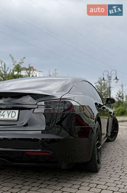 Лифтбек Tesla Model S 2021 в 