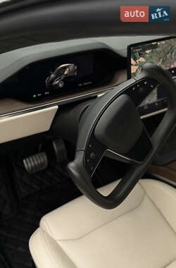 Лифтбек Tesla Model S 2021 в 