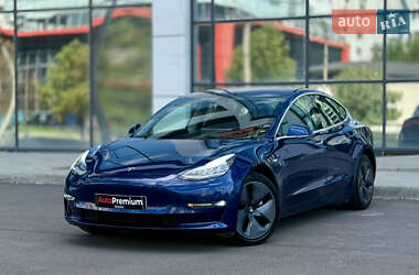 Ліфтбек Tesla Model S 2018 в Харкові