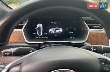 Лифтбек Tesla Model S 2017 в 
