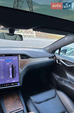 Лифтбек Tesla Model S 2020 в 
