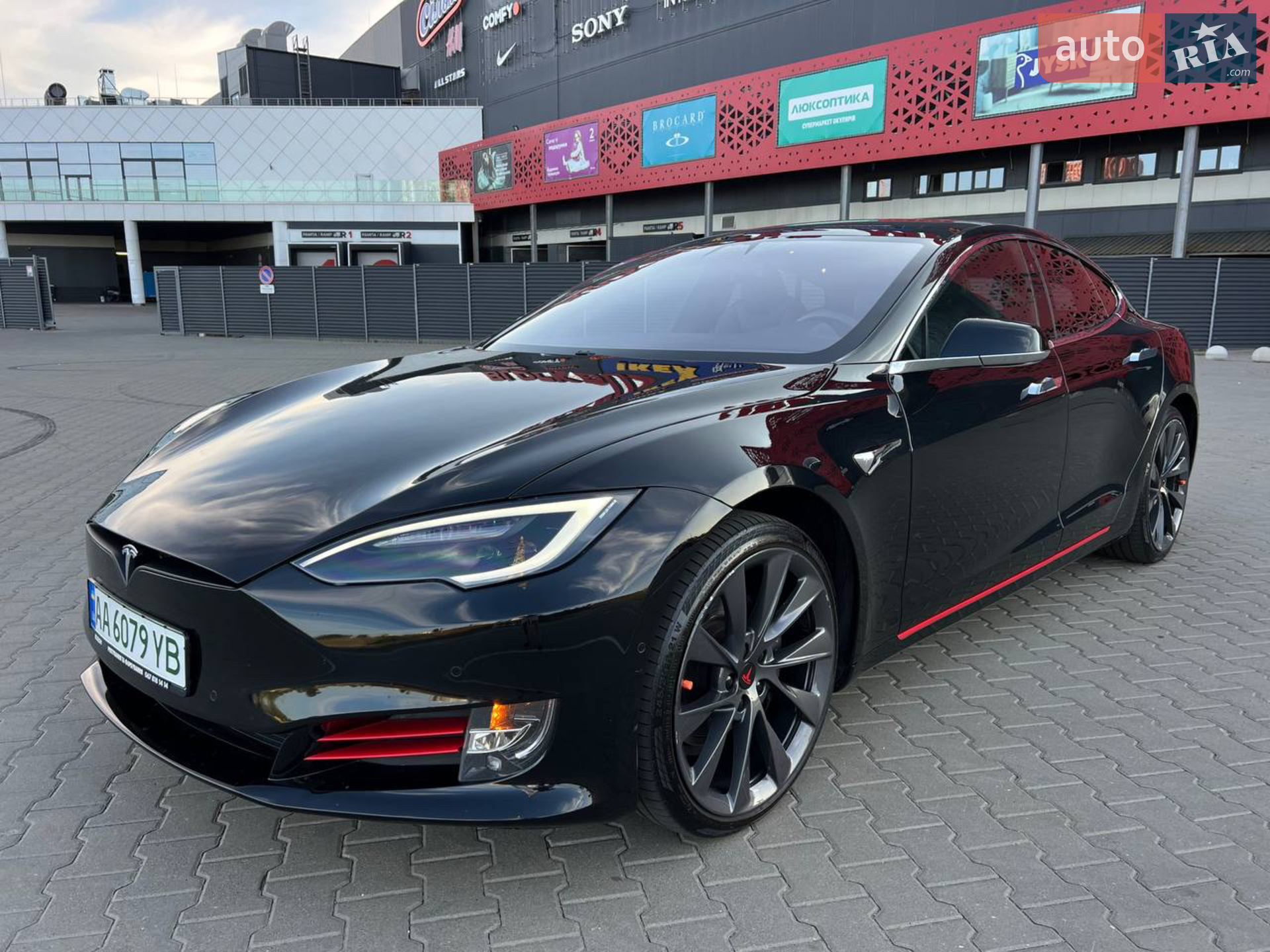 2020 Tesla Model S - мініатюра 25