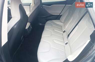 Лифтбек Tesla Model S 2014 в 