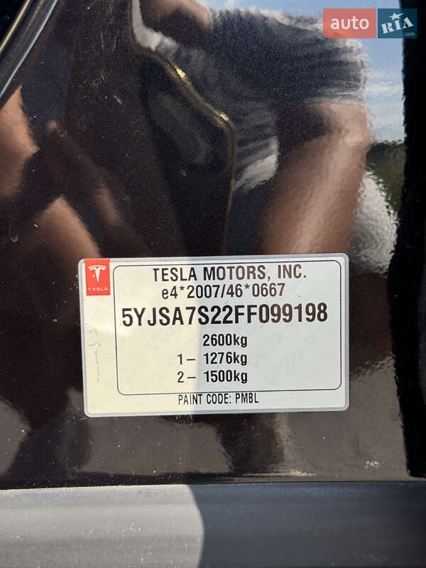 Лифтбек Tesla Model S 2015 в Кременчуге