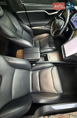 Лифтбек Tesla Model S 2018 в 