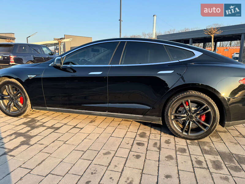 Ліфтбек Tesla Model S 2014 в Луцьку