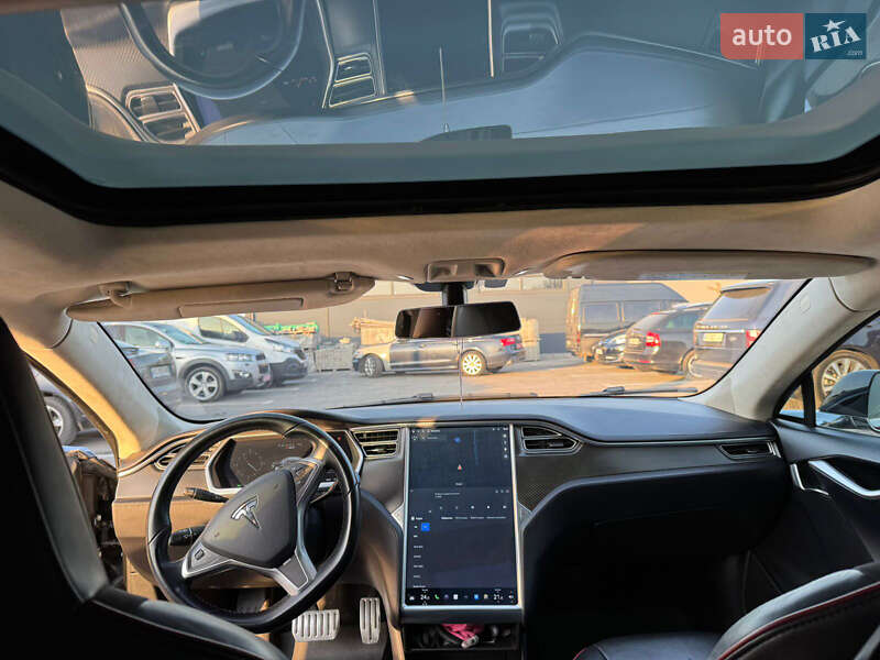 Ліфтбек Tesla Model S 2014 в Луцьку