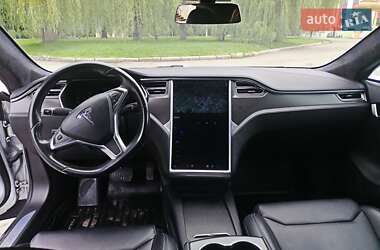 Ліфтбек Tesla Model S 2018 в 