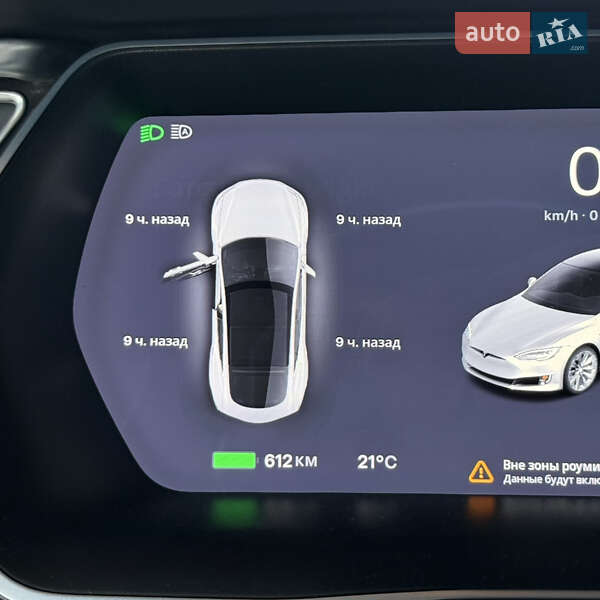 Лифтбек Tesla Model S 2018 в Черновцах