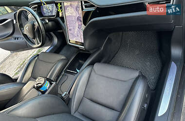 Ліфтбек Tesla Model S 2018 в 