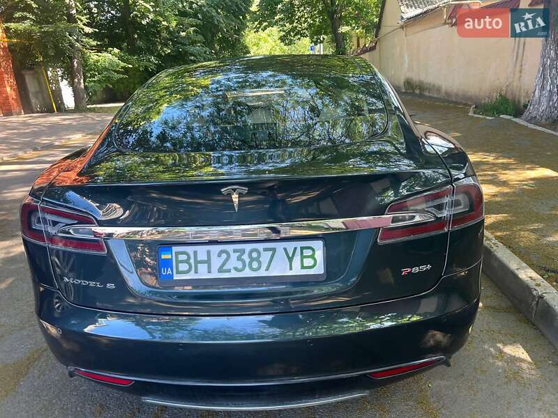 Лифтбек Tesla Model S 2014 в Одессе