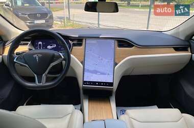 Лифтбек Tesla Model S 2018 в 