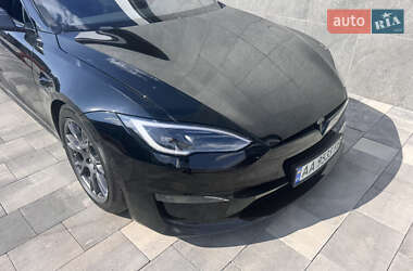 Лифтбек Tesla Model S 2022 в 