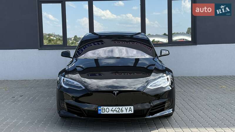 Лифтбек Tesla Model S 2019 в Тернополе