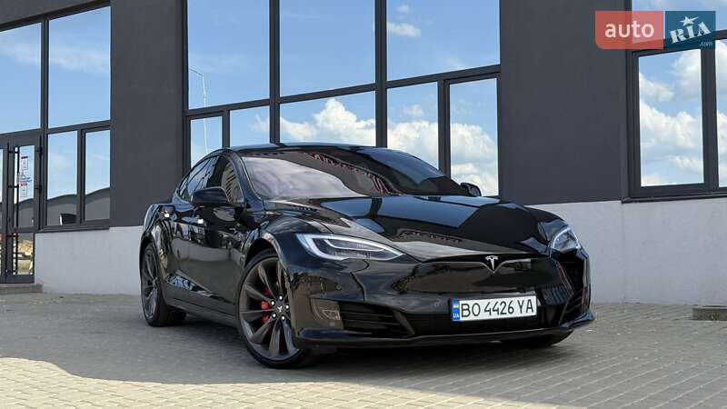 Лифтбек Tesla Model S 2019 в Тернополе