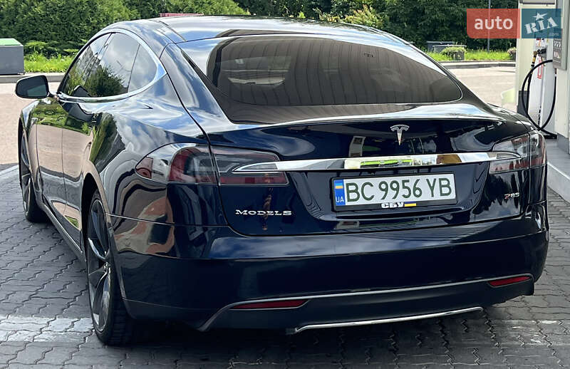 Лифтбек Tesla Model S 2014 в Дрогобыче фото 41 Лифтбек Tesla Model S 2014 в Дрогобыче