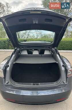 Лифтбек Tesla Model S 2016 в Каменском