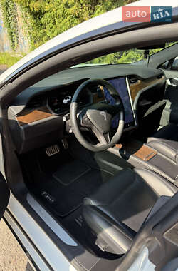 Лифтбек Tesla Model S 2018 в 