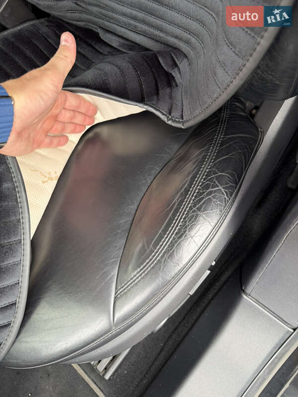 Ліфтбек Tesla Model S 2013 в Дніпрі