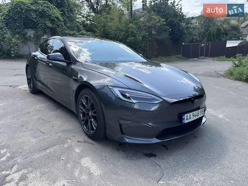 Ліфтбек Tesla Model S 2021 в Києві