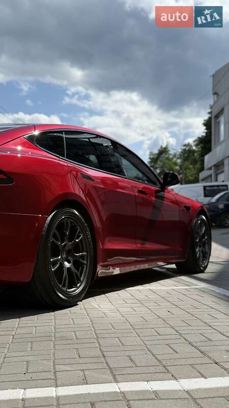 Лифтбек Tesla Model S 2023 в Днепре
