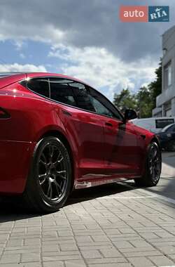 Лифтбек Tesla Model S 2023 в 