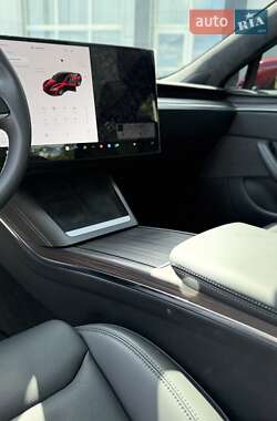 Лифтбек Tesla Model S 2023 в 