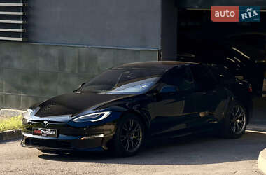 Лифтбек Tesla Model S 2021 в 
