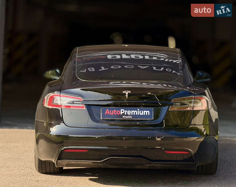 Лифтбек Tesla Model S 2021 в Харькове