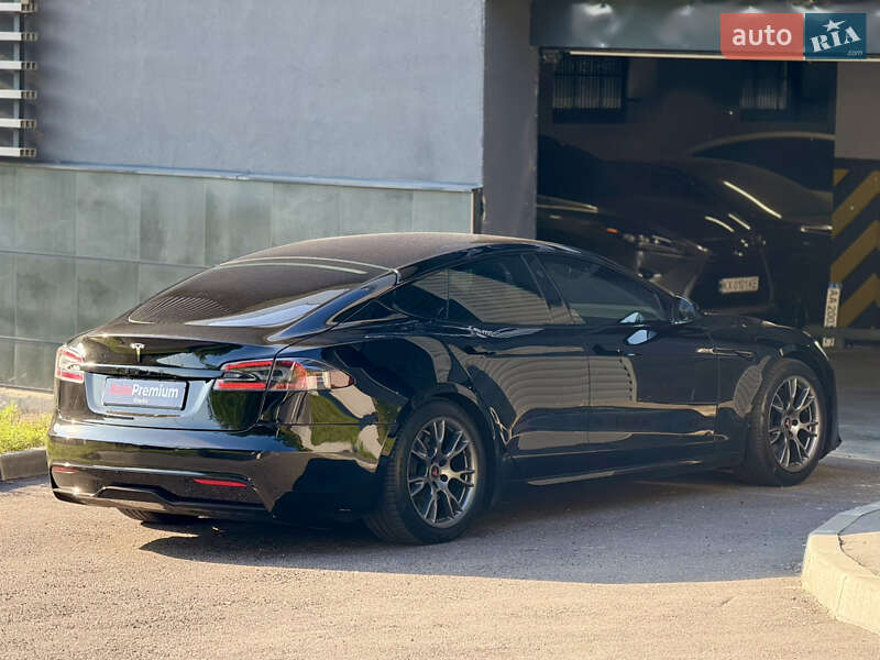 Лифтбек Tesla Model S 2021 в Харькове