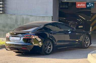 Лифтбек Tesla Model S 2021 в 