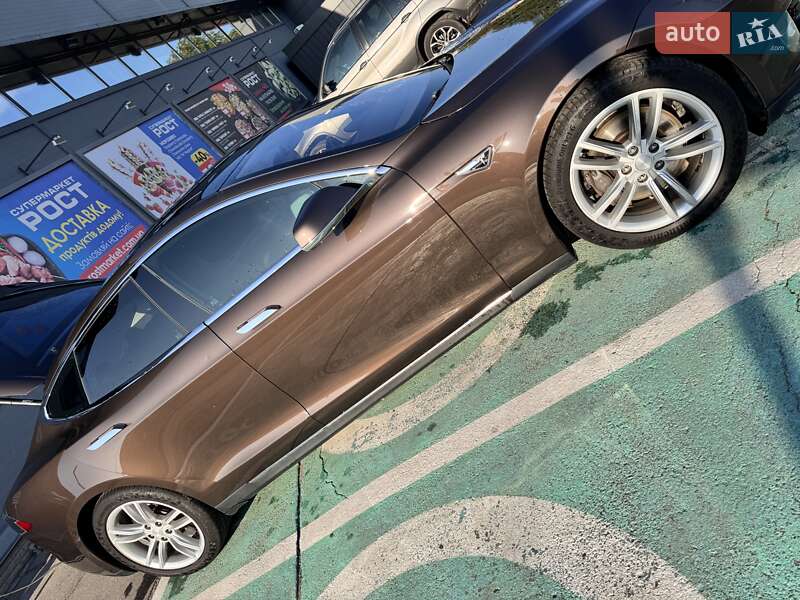 Лифтбек Tesla Model S 2013 в Харькове