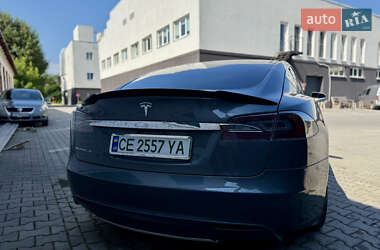 Лифтбек Tesla Model S 2013 в 