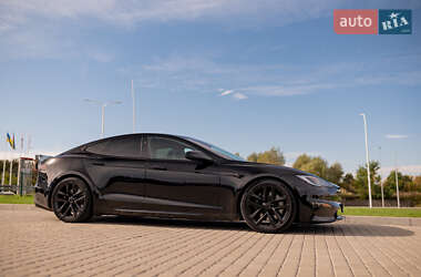 Лифтбек Tesla Model S 2022 в 