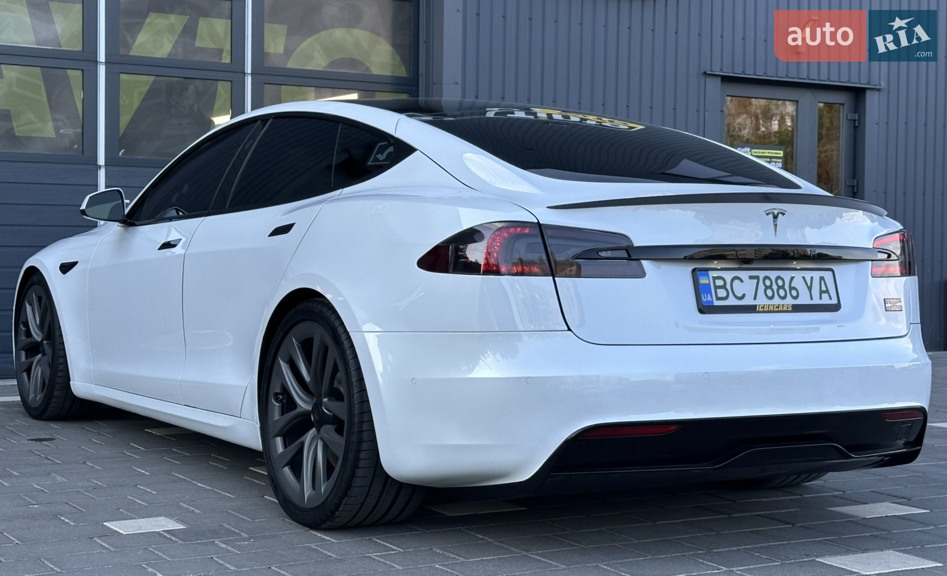 2021 Tesla Model S - мініатюра 9
