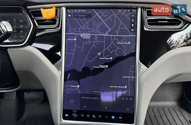Лифтбек Tesla Model S 2014 в 