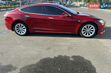 Лифтбек Tesla Model S 2017 в 