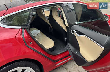 Лифтбек Tesla Model S 2017 в 