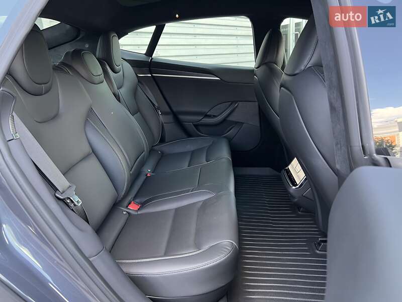 Ліфтбек Tesla Model S 2022 в Києві