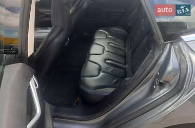 Ліфтбек Tesla Model S 2013 в 