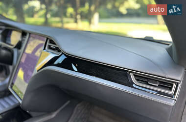 Лифтбек Tesla Model S 2018 в 