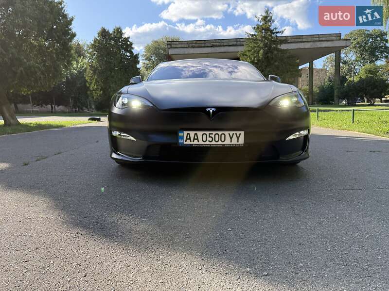 Ліфтбек Tesla Model S 2024 в Києві