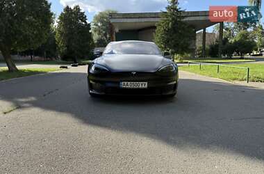 Лифтбек Tesla Model S 2024 в Киеве
