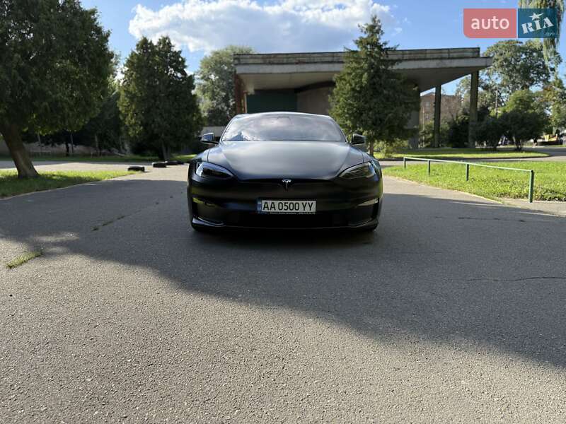 Ліфтбек Tesla Model S 2024 в Києві