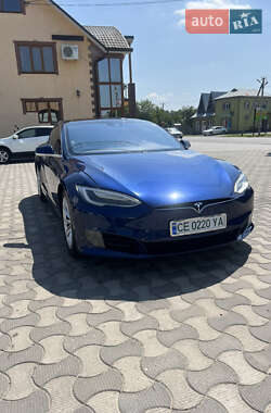 Лифтбек Tesla Model S 2016 в 