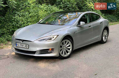 Лифтбек Tesla Model S 2016 в 